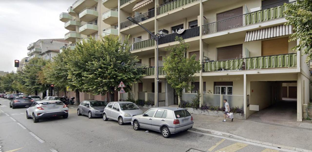 Escapades Ensoleillees Appartement Nice Buitenkant foto